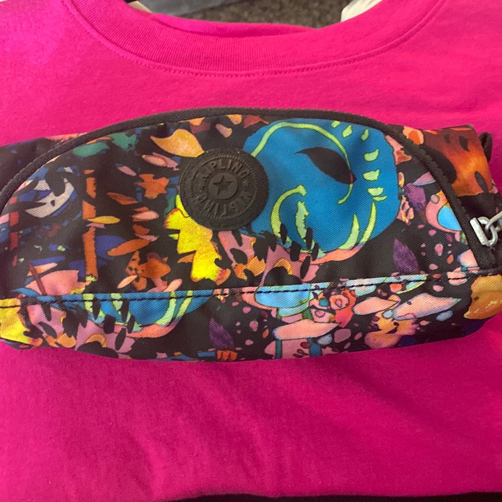 Kipling make up bag/pencil pouch